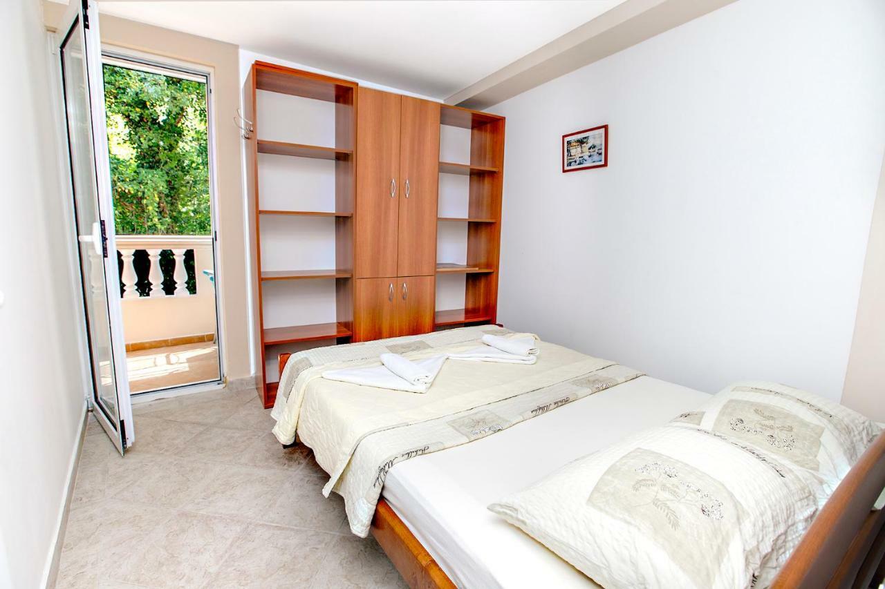 Apartments Villa Popovic 코토르 외부 사진